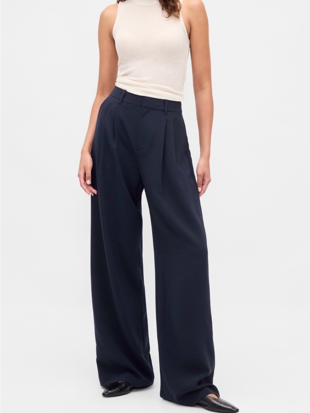 Gap Pleated Wide Leg Trouser (NWT)